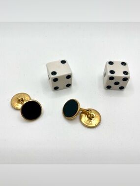 Gold and Black Round cufflinks marked 12k gold filled. Vintage 1950’s